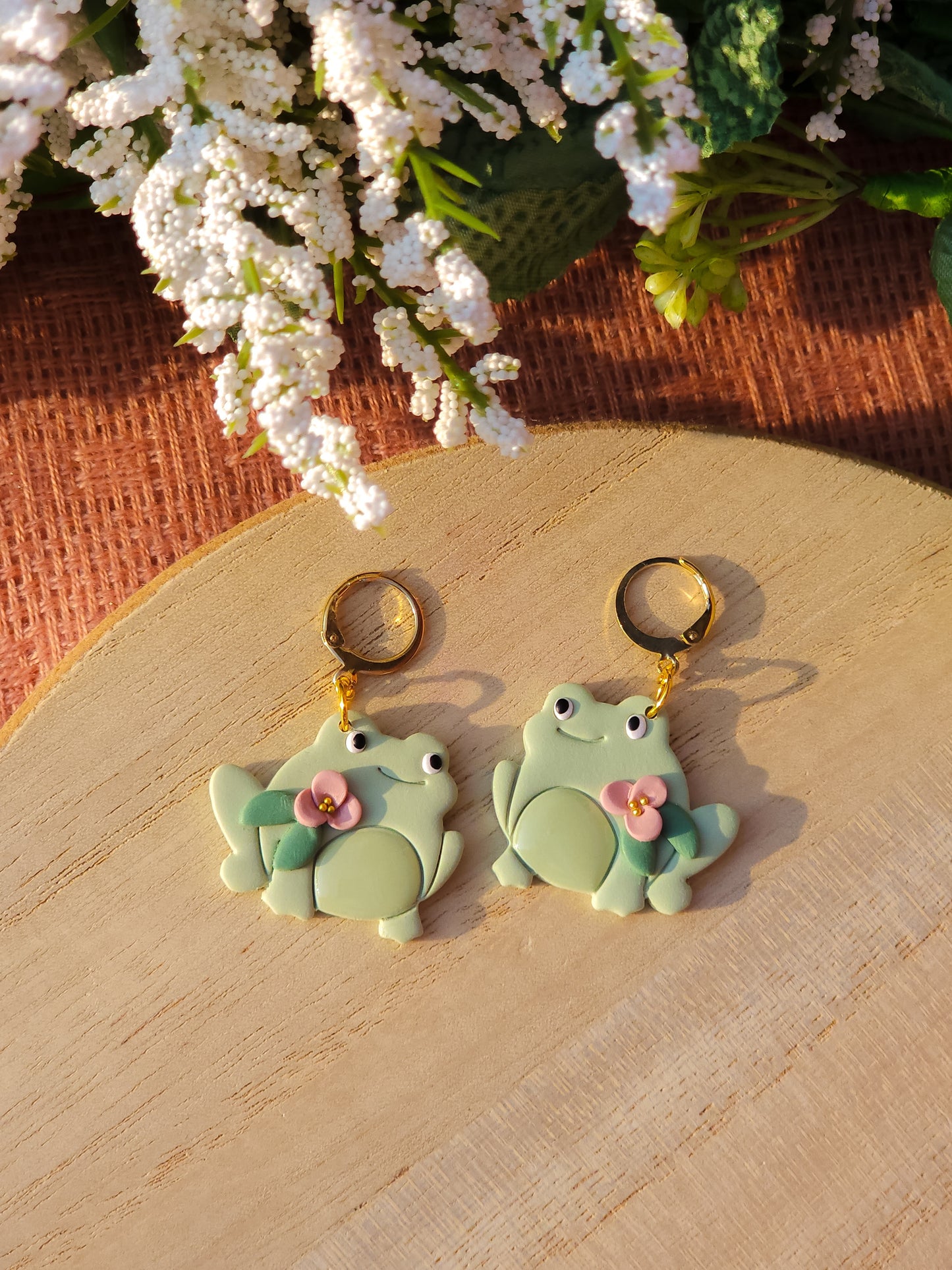 Floral Froggies