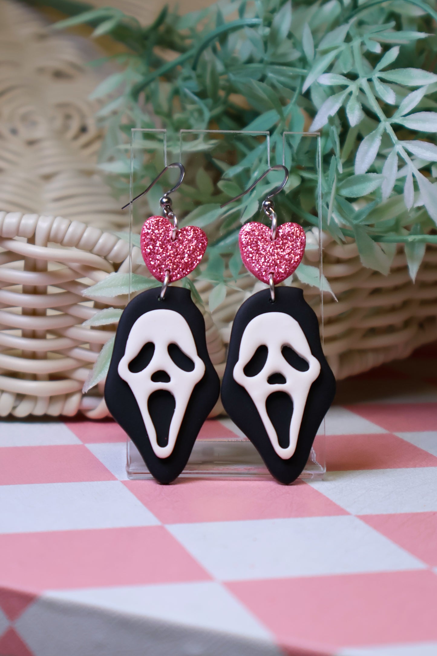Slasher Love Dangles