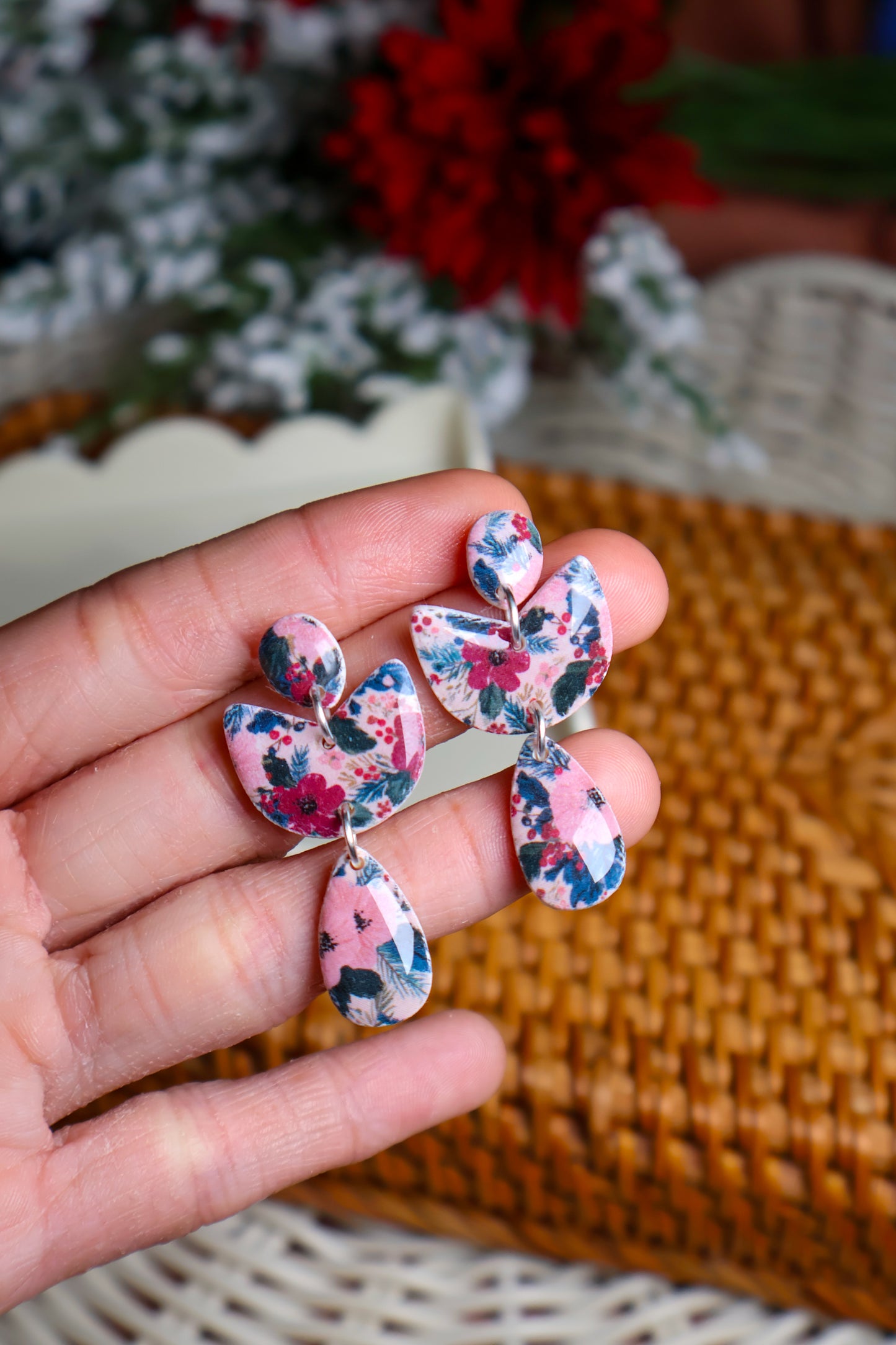 Lottie | Winter Berry Floral Edition