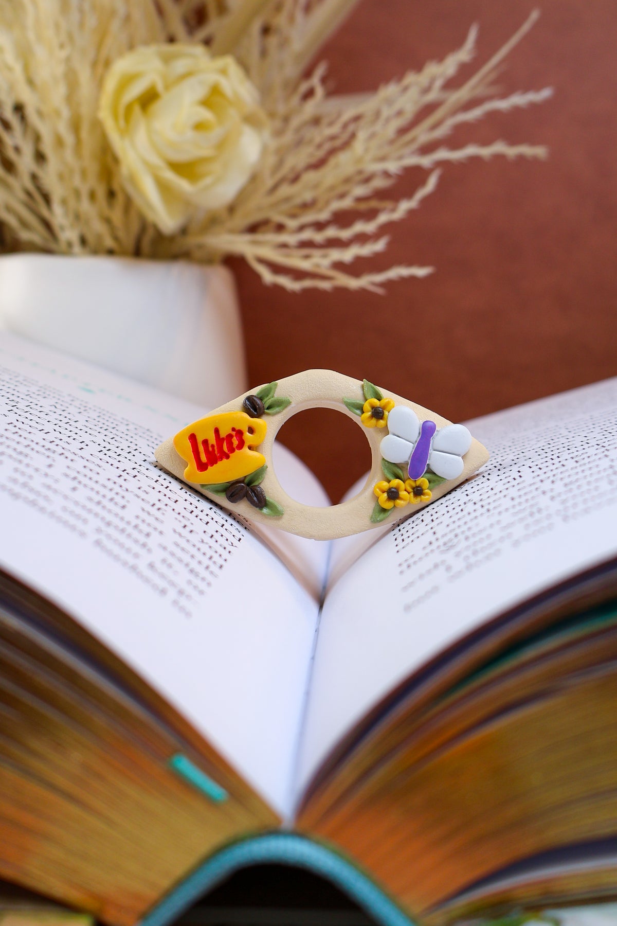 Book Page Holder | Stars Hollow