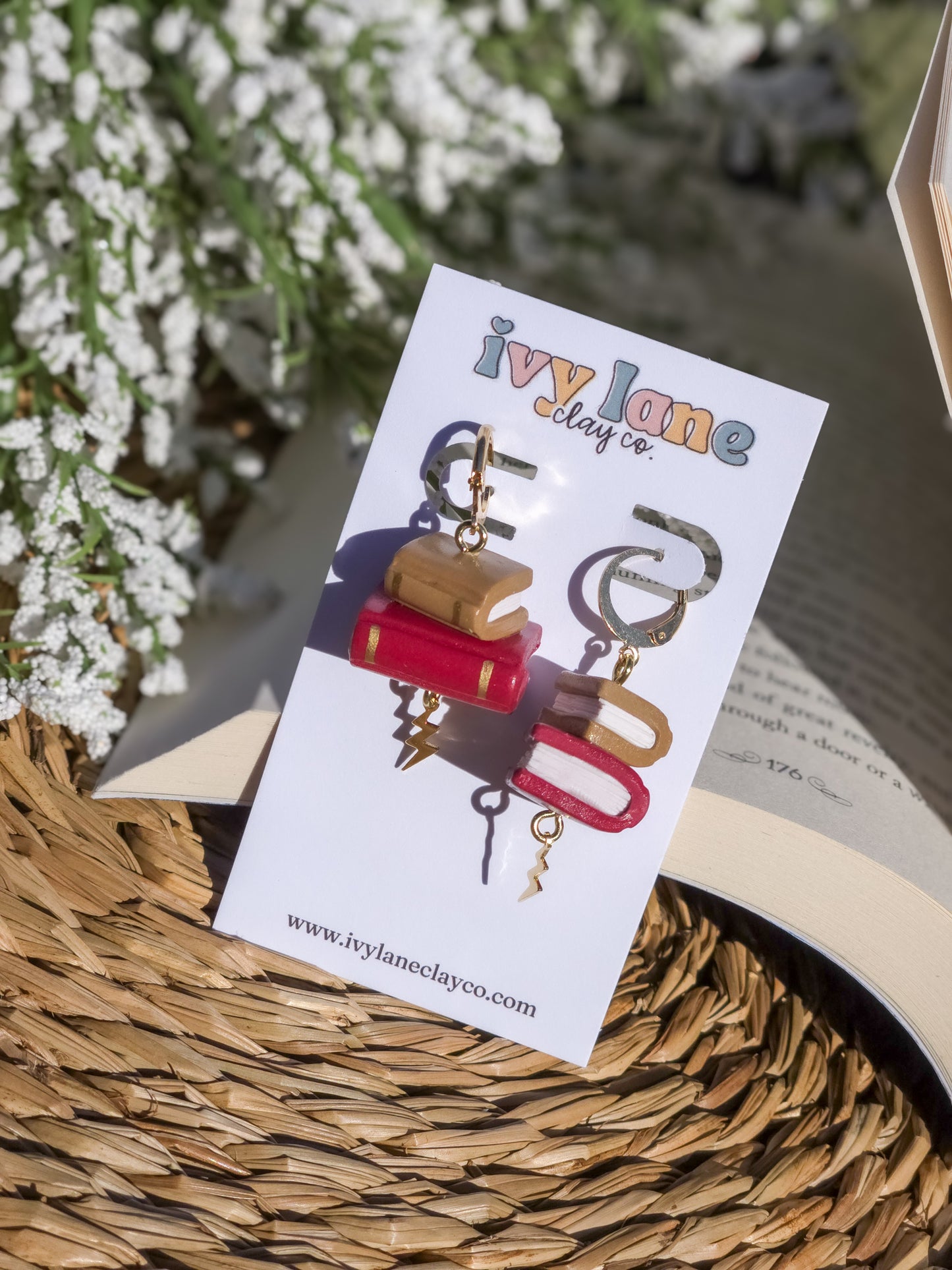 Wizard Book Stack Huggies