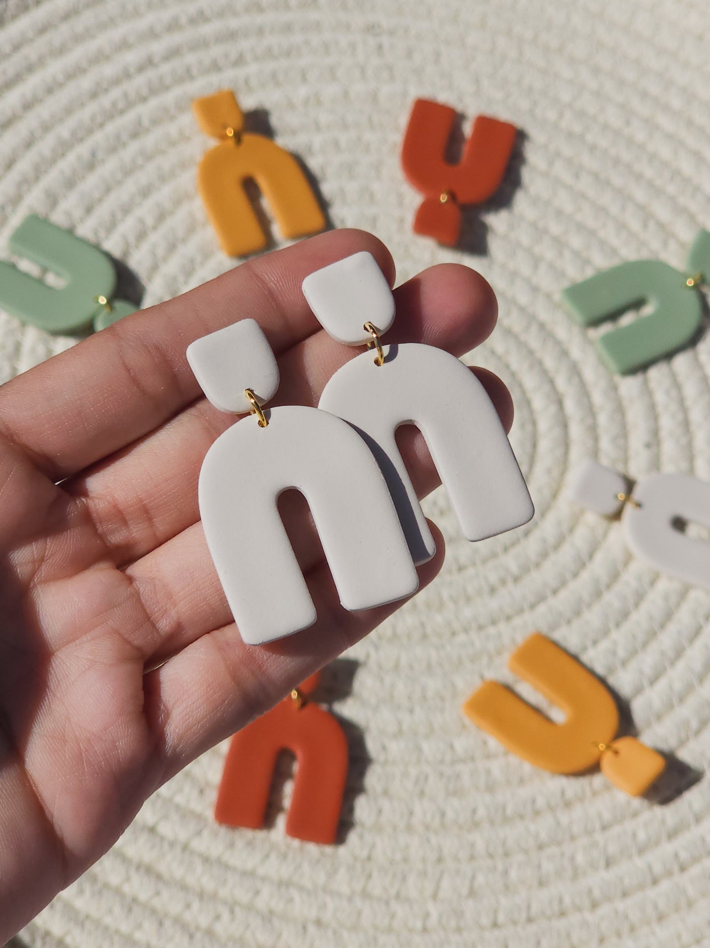 Addie - Classic Arch Earrings