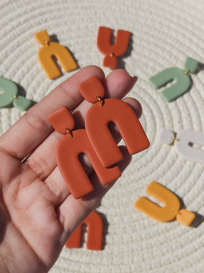 Addie - Classic Arch Earrings