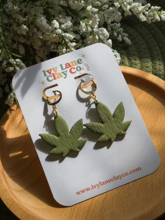 Cannabis Leaf Huggies