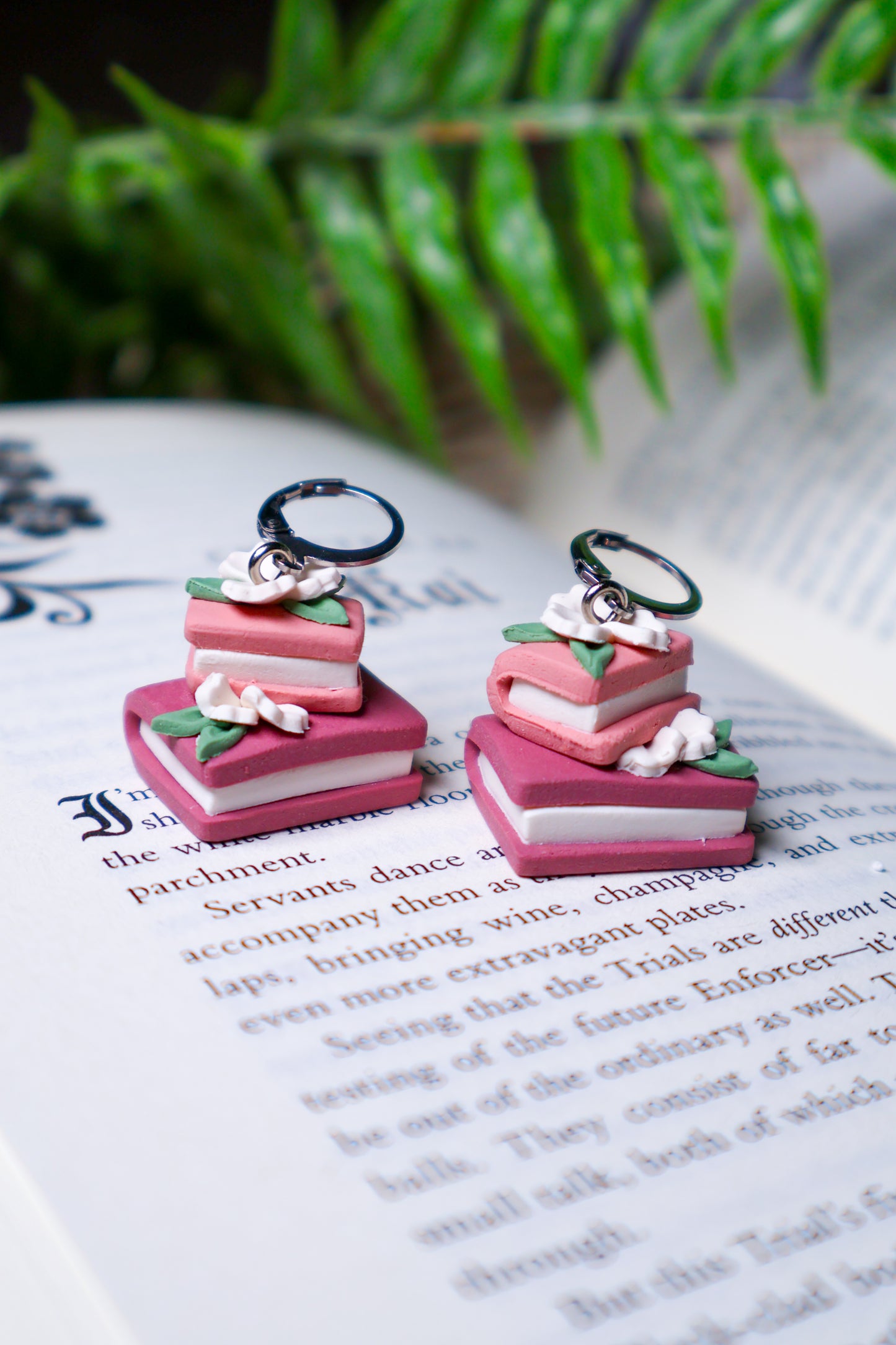 Pink Floral Book Stack Huggies