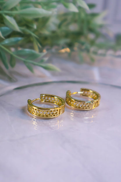 14K Gold Filled Round Filigree Huggies